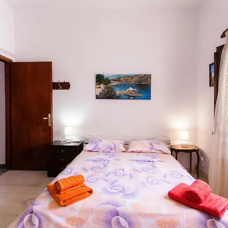 Country house Traditional Country House In Paros