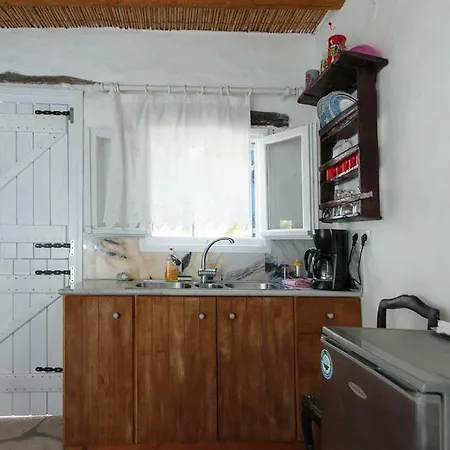 Country house Traditional Country House In Paros *